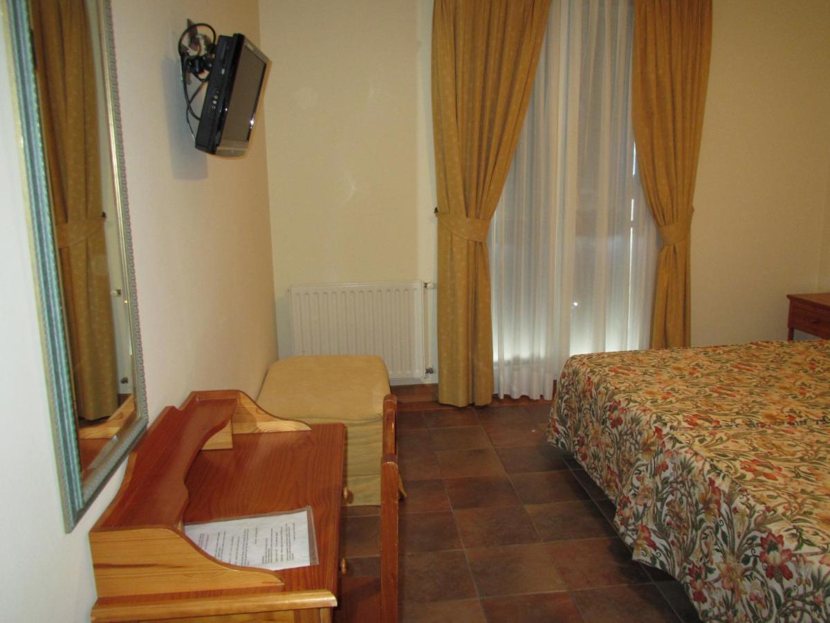 Hotel Ermintxo Ea Εξωτερικό φωτογραφία